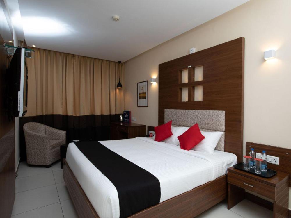 Klase Hotels Chennai Ngoại thất bức ảnh