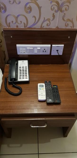 Klase Hotels Chennai Ngoại thất bức ảnh