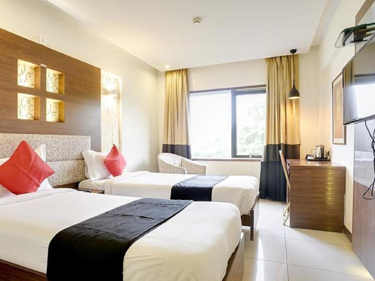 Klase Hotels Chennai Ngoại thất bức ảnh