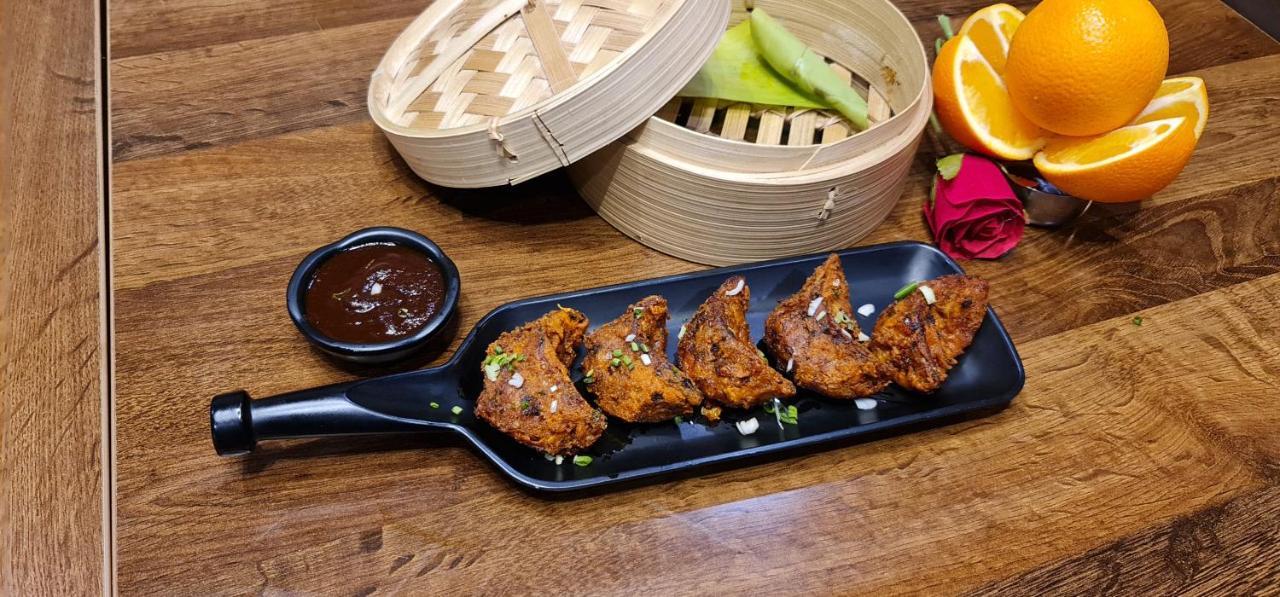 Klase Hotels Chennai Ngoại thất bức ảnh