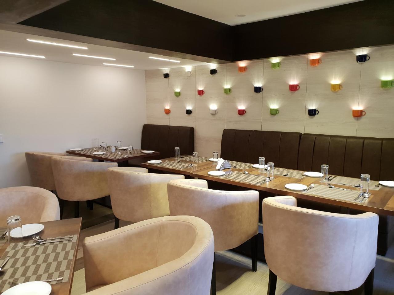 Klase Hotels Chennai Ngoại thất bức ảnh
