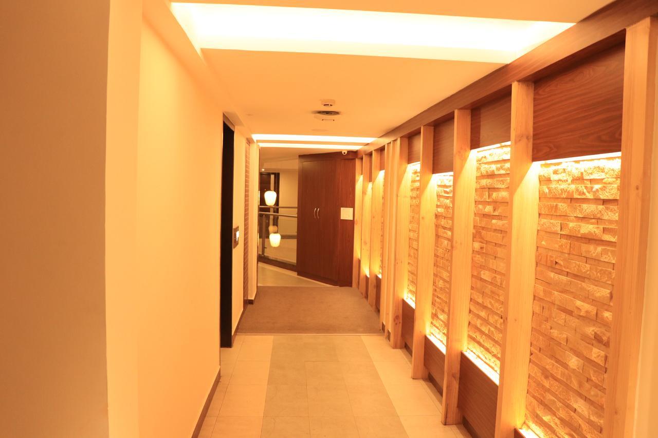 Klase Hotels Chennai Ngoại thất bức ảnh